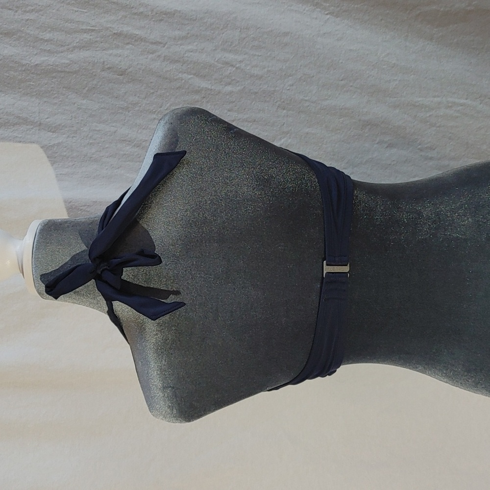 Athleta Underwire Bikini Top - Picture 2 of 7